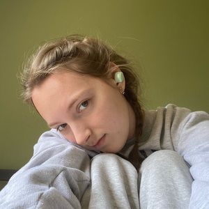 Meet your Posher, Svetlana